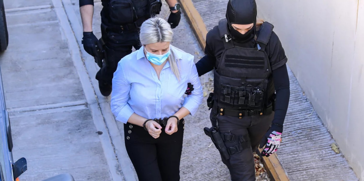 «Εσύ Ιωάννα ξέρεις γιατί έχει γίνει όλο αυτό». Προκλητική η κατηγορούμενη στο δικαστήριο