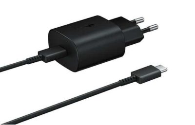 H Κομισιόν προτείνει μια θύρα για όλα τα smartphone, τάμπλετ, ακουστικά και φωτογραφικές μηχανές