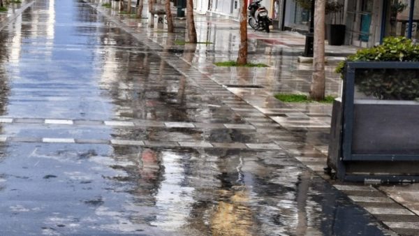 Σε ποιες περιοχές έρχονται βροχές και καταιγίδες αν και αν ανεβαίνει η θερμοκρασία