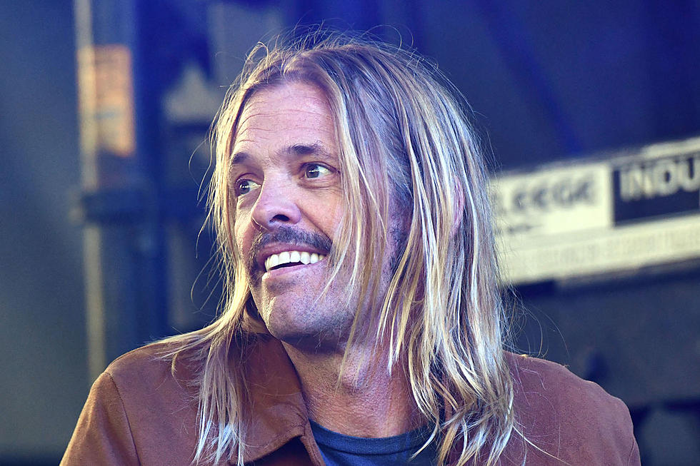 Πέθανε ο ντράμερ των Foo Fighters, Τέιλορ Χόκινς, σε ηλικία 50 ετών. Η συγκινητική ανάρτηση του συγκροτήματος