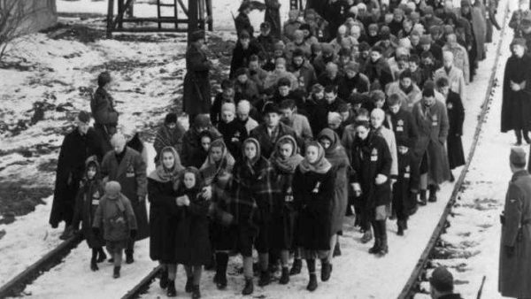 Πέθανε σε ηλικία 107 ετών η Μίμι Ράινχαρντ. Ήταν η γραμματέας που συνέταξε τη «Λίστα του Σίντλερ»