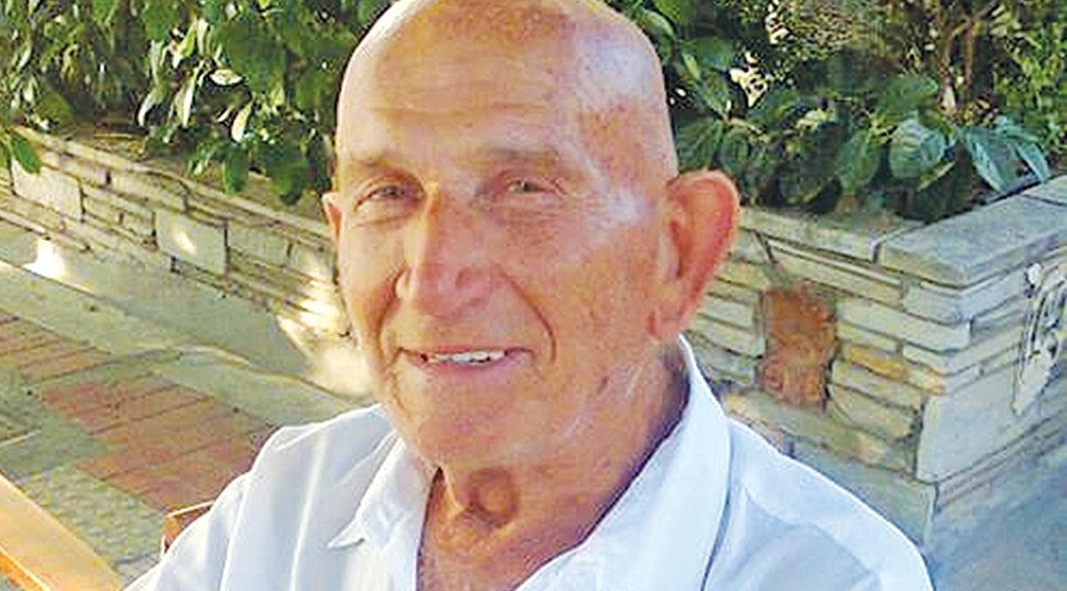 Πέθανε ο Κώστας Γκουσγκούνης. Τα τελευταία του λόγια και η καλλιτεχνική πορεία, από τον Χόρν στο θρόνο των ερωτικών ταινιών