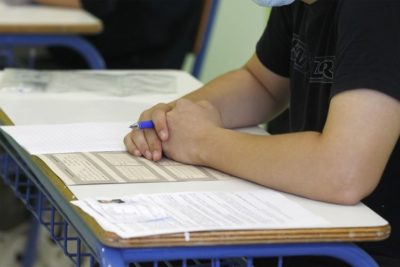 Πανελλαδικές 2022. Τι ισχύει για μάσκες, rapid test, αποστάσεις. Τα 5 μέτρα από το υπ. Παιδείας