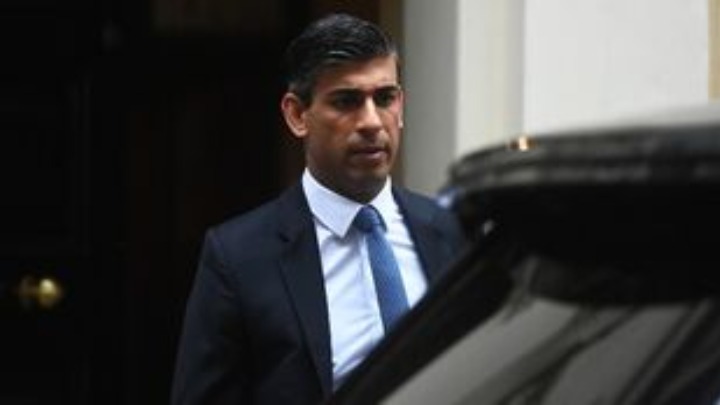 Επιμένει ο Σούνακ για τα Γλυπτά του Παρθενώνα. Ζήτημα νόμου η παραμονή τους στο Λονδίνο