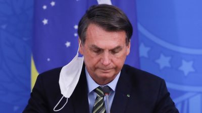 Μπολσονάρου: «Θα έτρωγα έναν Ινδιάνο». Σάλος με κανιβαλιστική δήλωση του ακροδεξιού προέδρου της Βραζιλίας