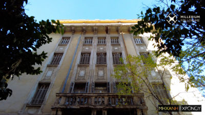 Το ερειπωμένο σπίτι της Μαρίας Κάλλας στην οδό Πατησίων. Το σχέδιο αποκατάστασης για να γίνει Μουσική Ακαδημία (drone)