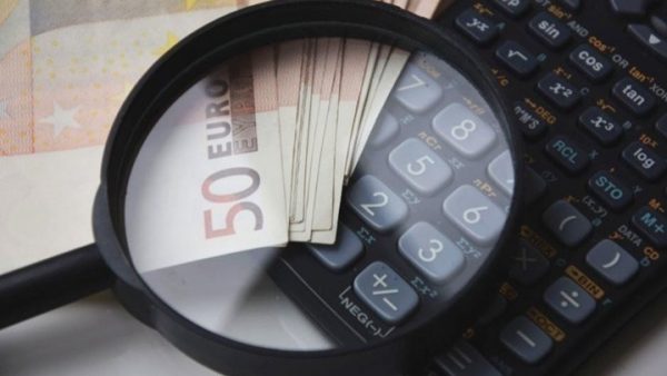 Πάρτι φοροδιαφυγής στα ενοίκια. Περίπου 210€ το μέσο ενοίκιο ακόμη και στο κέντρο της Αθήνας