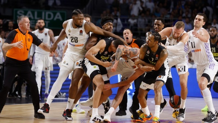 Οι ποινές της EuroLeague για τo ξύλο στο Ρεάλ-Παρτίζαν. Επικηρυγμένος από οπαδούς ο Γκέρσον Γιαμπουσέλε (Bίντεο)