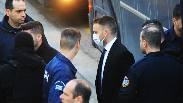 «Κόλαφος» η καθηγήτρια ιατροδικαστικής στη δίκη για τη δολοφονία της Καρολάιν. «Δεν πεθαίνει κάποιος από μία αγκαλιά»