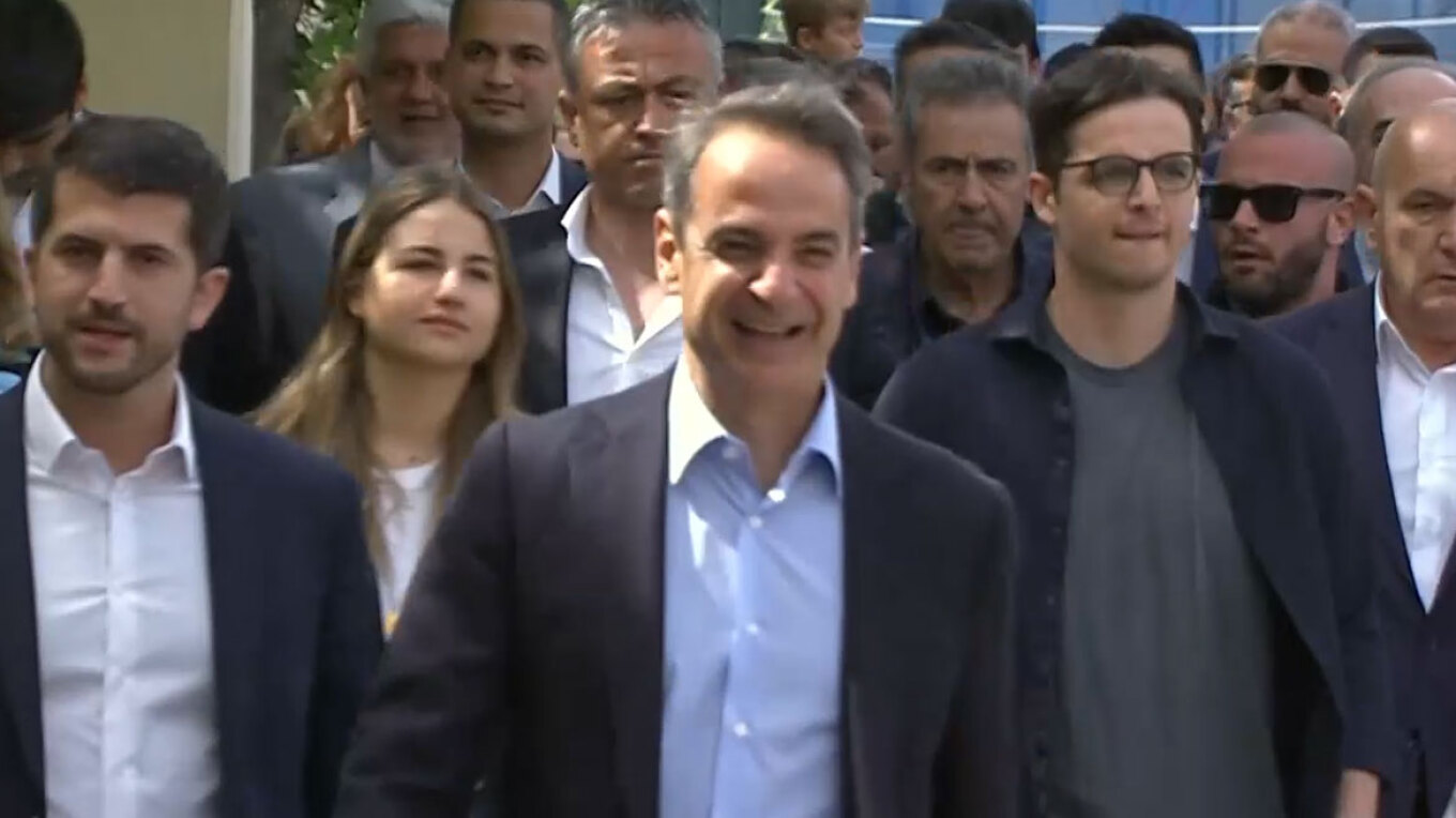 Εκλογές 2023. Στις κάλπες ο πρωθυπουργός Κυριάκος Μητσοτάκης