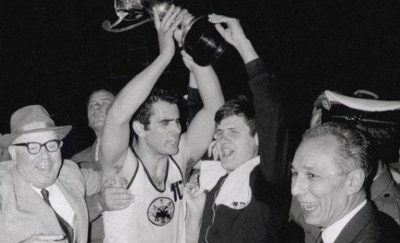 Πέθανε ο δημοσιογράφος Βασίλης Γεωργίου . Ήταν η «θρυλική φωνή» του αγώνα ΑΕΚ – Σλάβια