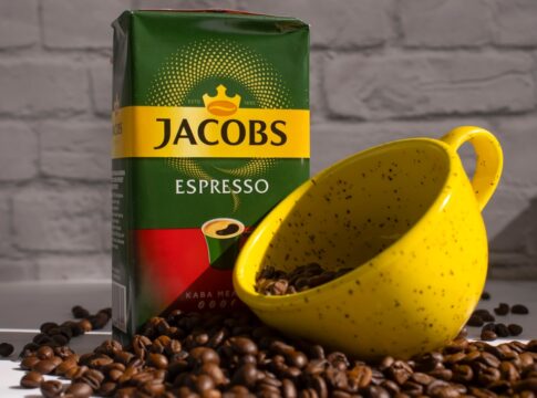 Πρόστιμο 1 εκατ. ευρώ στη Jacobs για αθέμιτη κερδοφορία