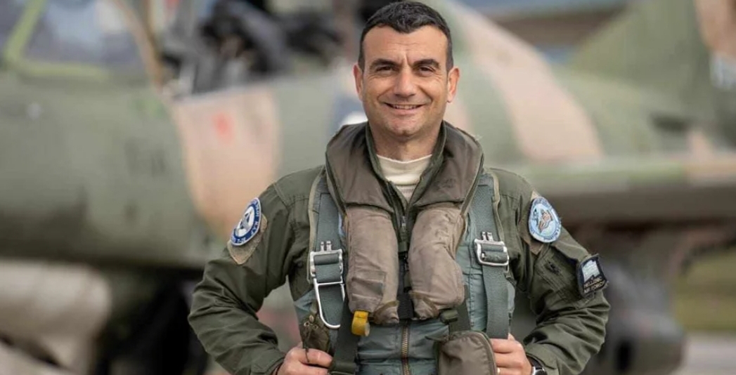 Πτώση αεροσκάφους Καλαμάτα. Η σύζυγος και τα παιδιά του πιλότου παρακολουθούσαν την μοιραία πτήση