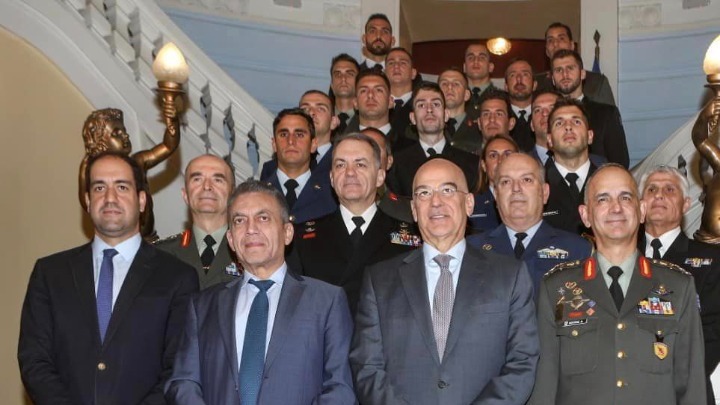 Τεντόγλου, Πετρούνιας, Φουντούλης, Καπότσης, Ντούσκος. Ορκίστηκαν έφεδροι αξιωματικοί οι Έλληνες Ολυμπιονίκες