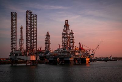 Στο 1,11 ευρώ το λίτρο η τιμή του πετρελαίου θέρμανσης, που ξεκινάει να διατίθεται από αύριο.  Τα κριτήρια των δικαιούχων του επιδόματος