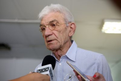 Σήμερα η πολιτική κηδεία του Γιάννη Μπουτάρη. Για 3 ώρες η σορός στο δημαρχιακό μέγαρο Θεσσαλονίκης