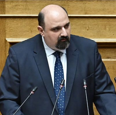 Ο Τριαντόπουλος δημοσίευσε το επίμαχο e-mail για τα Τέμπη. “Καμία εντολή απο την πλευρά μου”