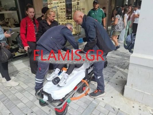 Βίντεο από τη στιγμή που ξέσπασε φωτιά σε κατάστημα στην Πάτρα. Μαθητές φωνάζουν έντρομοι