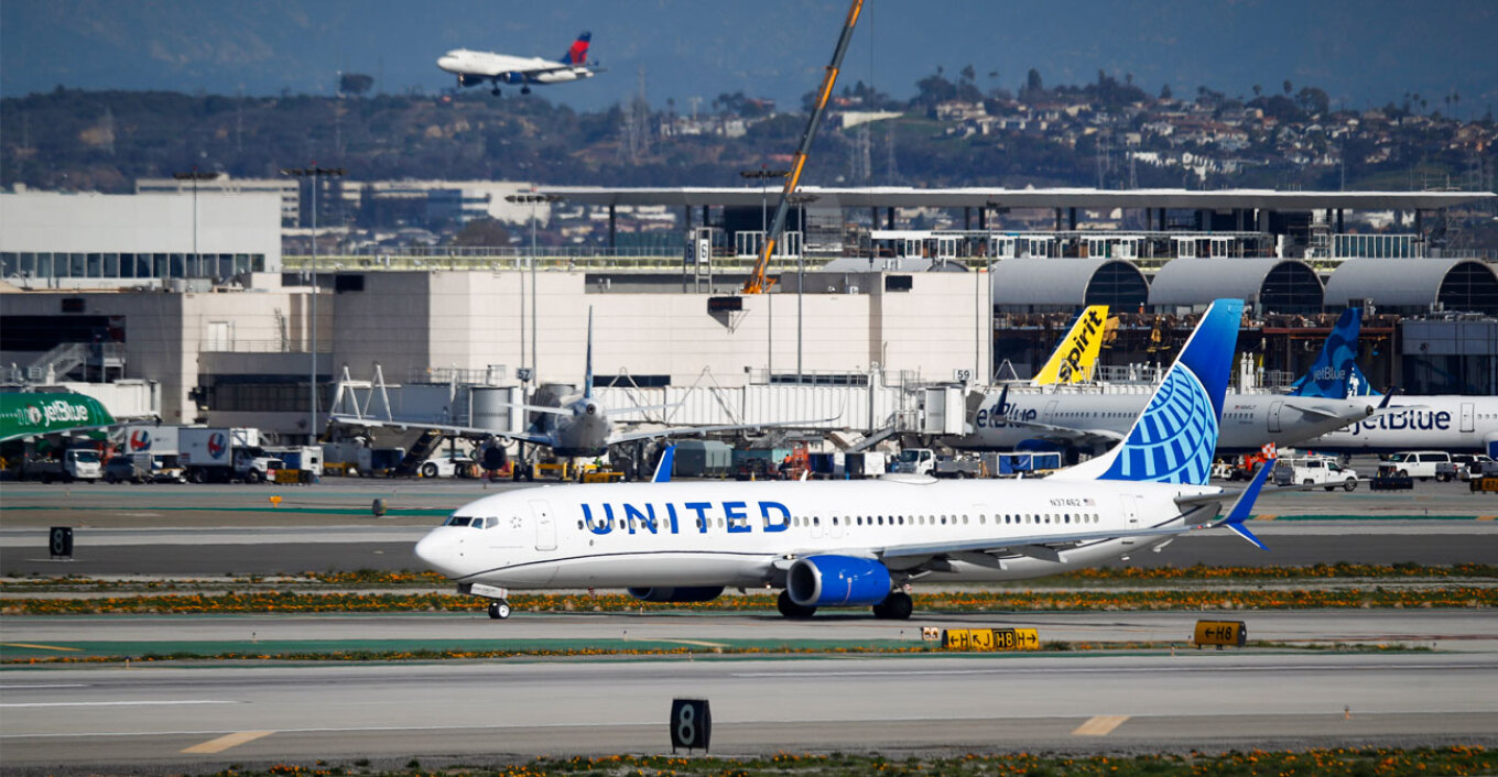 Αναγκαστική προσγείωση αεροσκάφους της United Airlines στο Ελ. Βενιζέλος. Επιβάτης πέθανε μετά από αδιαθεσία