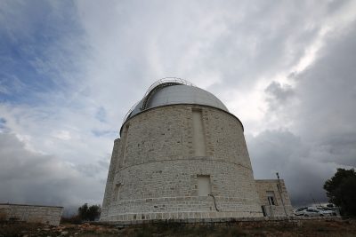 Τα οκτώ αστεροσκοπεία της Ελλάδας. Ποιο ιδρύθηκε το 1842 και ποιο έχει το μεγαλύτερο τηλεσκόπιο στα Βαλκάνια
