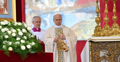 Βατικανό. Η τελετή ενθρόνισης του Πάπα Λέοντα ΙΔ’. Πάνω από 250.000 πιστοί αναμένεται να παρακολουθήσουν(Live εικόνα)