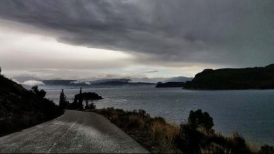 Αλλαγή του καιρού το Σαββατοκύριακό με βροχές και πτώση της θερμοκρασίας. Ποιες περιοχές επηρεάζονται