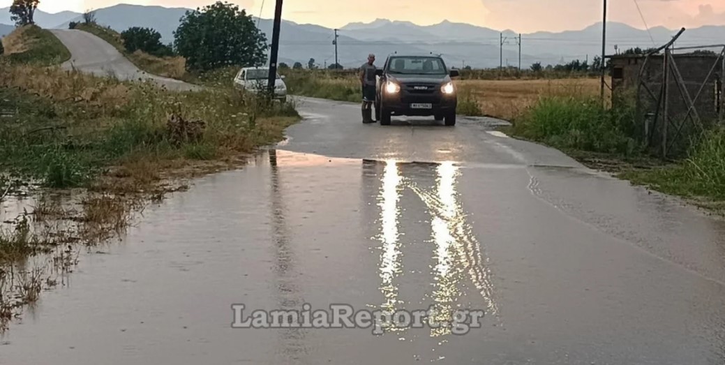 Ισχυροί άνεμοι, καταιγίδα και χαλάζι έπληξαν Θεσσαλία και Φθιώτιδα. Πως θα εξελιχθεί η κακοκαιρία