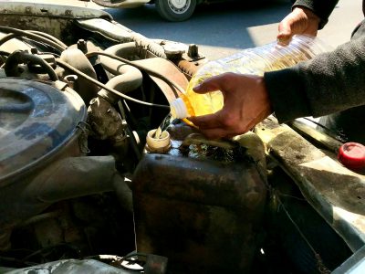 Απεργούν τα συνεργεία αυτοκινήτων από σήμερα για το ψηφιακό πελατολόγιο. Αντιδρούν συνεργεία, πλυντήρια, πάρκινγκ