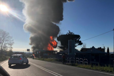 Μεγάλη έκρηξη σε βενζινάδικο στη Ρώμη. Αρκετοί τραυματίες